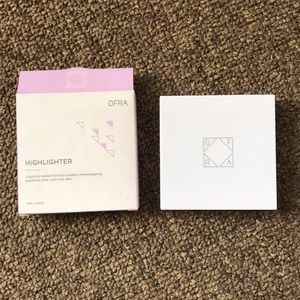 OFRA cosmetics highlighter